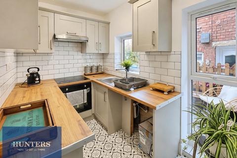 2 bedroom terraced house for sale, Holme Road, Stonegravels, Chesterfield, S41 7JF