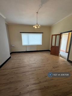 3 bedroom bungalow to rent, Mainsforth Terrace West, Sunderland, SR2