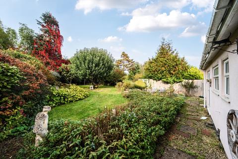 3 bedroom bungalow for sale, Stockenhill Road, Leominster, Herefordshire