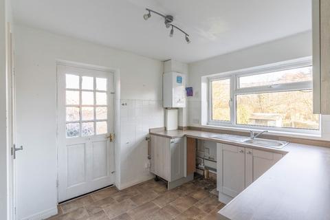 3 bedroom semi-detached house to rent, Teme Avenue, Telford, Shropshire, TF1 3HY