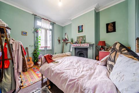 undefined, Gordon Road, London