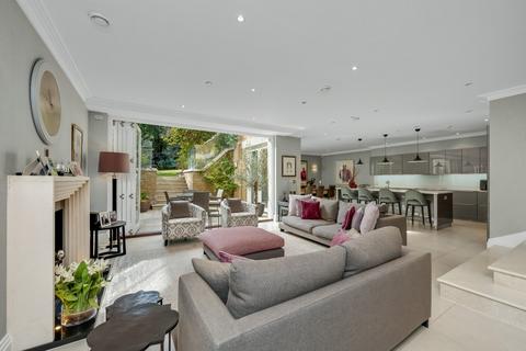 undefined, St. Georges Place, Esher, Surrey, KT10