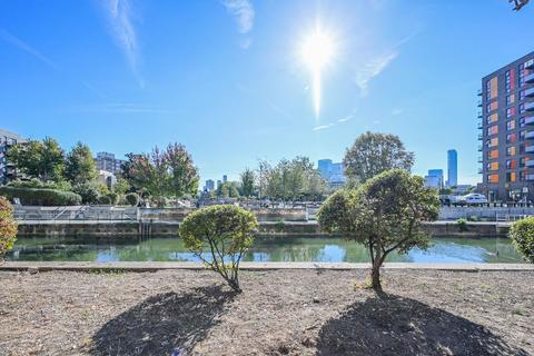 3 bedroom flat for sale, Ursula Gould Way, Tower Hamlets, London, E14