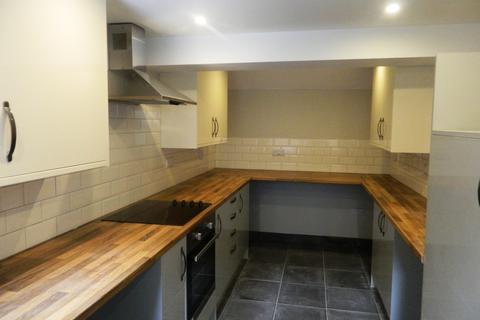 3 bedroom detached house to rent, Morley Road, Pokesdown, Bournemouth
