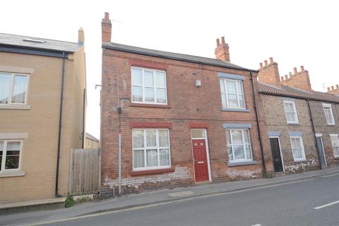 3 bedroom semi-detached house to rent, Gowthorpe, Selby