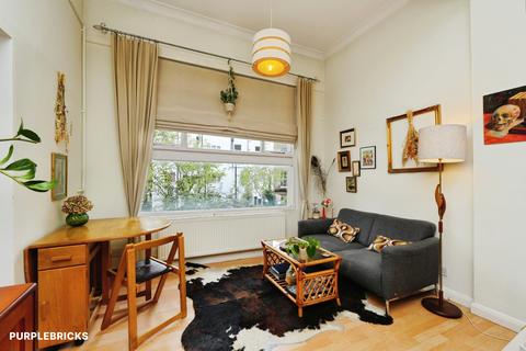 undefined, Gautrey Road, Nunhead, SE15