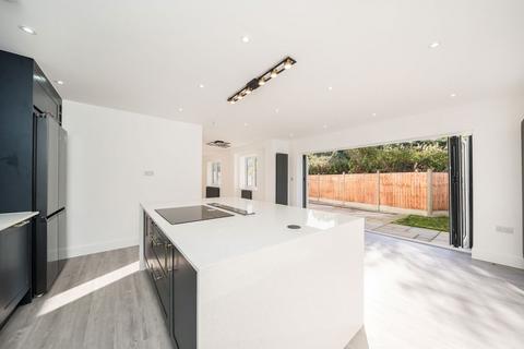 4 bedroom semi-detached house for sale, Portsmouth Road, Thames Ditton KT7
