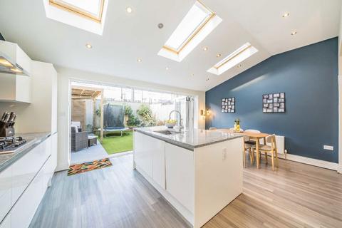 5 bedroom terraced house for sale, Foulser Road, London SW17