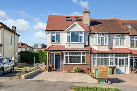 undefined, Bridgewood Road, Worcester Park, KT4