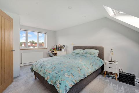 undefined, Bridgewood Road, Worcester Park, KT4