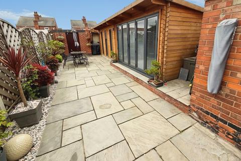 3 bedroom semi-detached house for sale, Bournville, East Yorkshire DN14