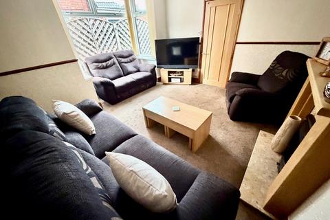 3 bedroom semi-detached house for sale, Bournville, East Yorkshire DN14