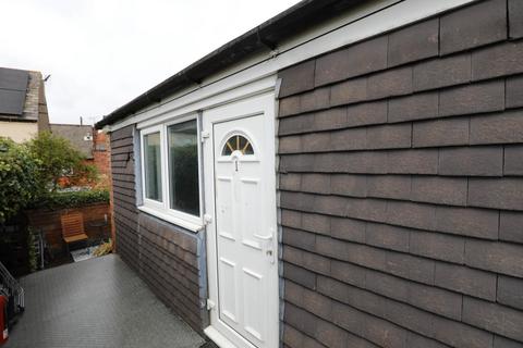1 bedroom maisonette to rent, Angel Lane, Wellingborough