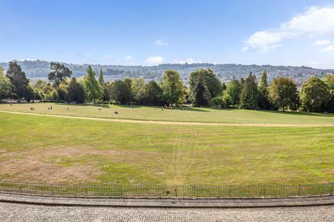 2 bedroom apartment for sale, Royal Crescent, Bath, Somerset, BA1