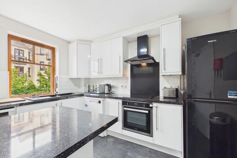 3 bedroom flat to rent, West Bryson Road, Polwarth, Edinburgh, EH11