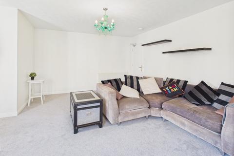 3 bedroom flat to rent, West Bryson Road, Polwarth, Edinburgh, EH11