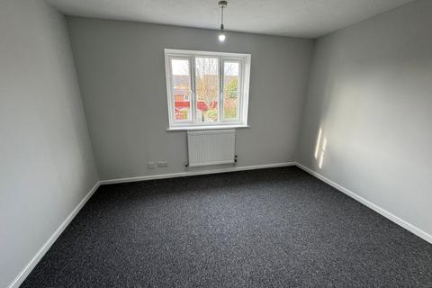 2 bedroom townhouse to rent, Horton Road, Swindon SN2