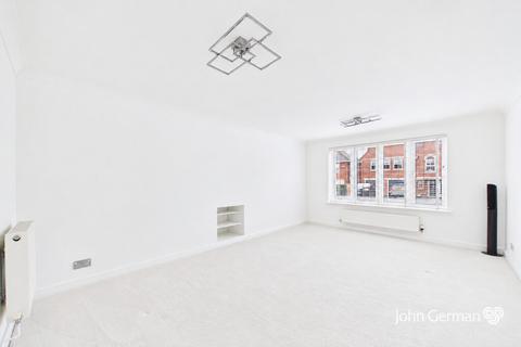 5 bedroom detached house for sale, Appledown Way, Littleover