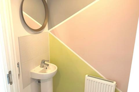 2 bedroom terraced house to rent, Iscoed, Llanelli, Carmarthenshire. SA15 4DA