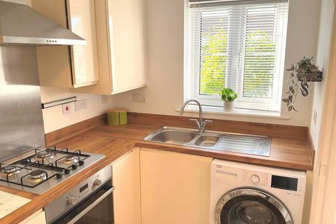 2 bedroom terraced house to rent, Iscoed, Llanelli, Carmarthenshire. SA15 4DA