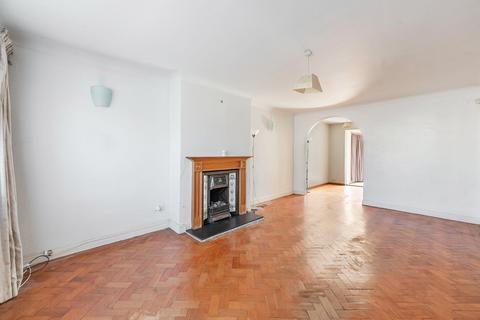 3 bedroom semi-detached house for sale, Southbourne Gardens, Ruislip, Middlesex, HA4