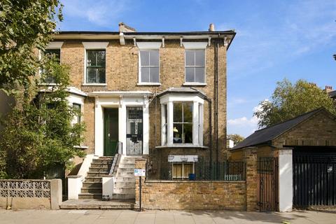 4 bedroom end of terrace house for sale, Speldhurst Road, Hackney, E9