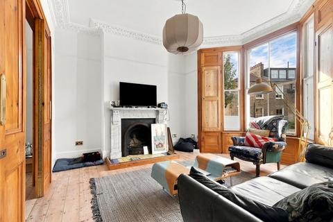 4 bedroom end of terrace house for sale, Speldhurst Road, Hackney, E9