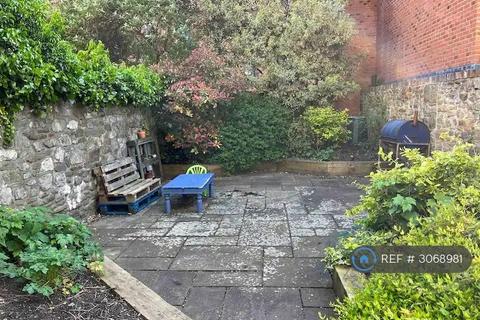 1 bedroom flat to rent, Ground Floor, Bristol, BS2