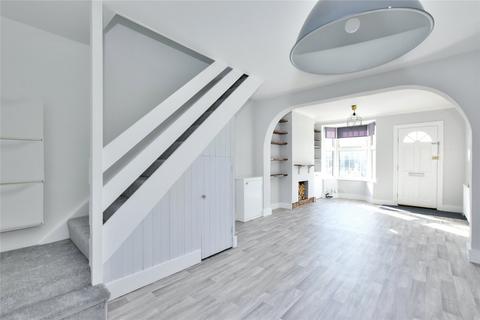 3 bedroom terraced house to rent, Gladstone Road, Chesham, Buckinghamshire, HP5