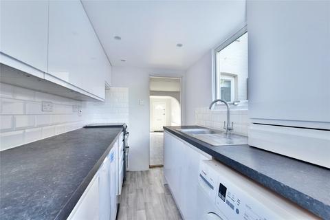 3 bedroom terraced house to rent, Gladstone Road, Chesham, Buckinghamshire, HP5