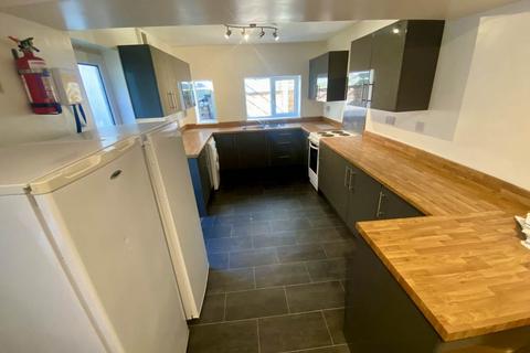 4 bedroom house to rent, Westbury Street, Brynmill, , Swansea