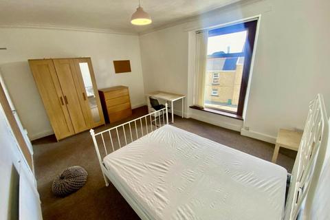 4 bedroom house to rent, Westbury Street, Brynmill, , Swansea