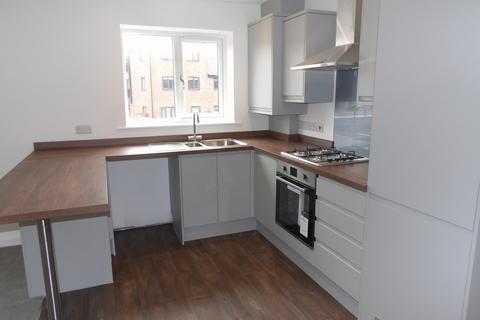 2 bedroom flat to rent, Woodhouse Mews, Nottingham, NG5