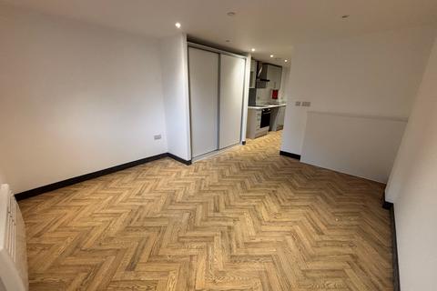 Studio to rent, Fleet Court, Leicester, LE1