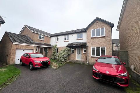4 bedroom semi-detached house to rent, Lamord Gate, Bristol, BS34