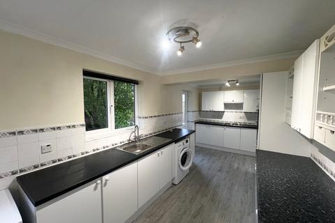4 bedroom semi-detached house to rent, Lamord Gate, Bristol, BS34