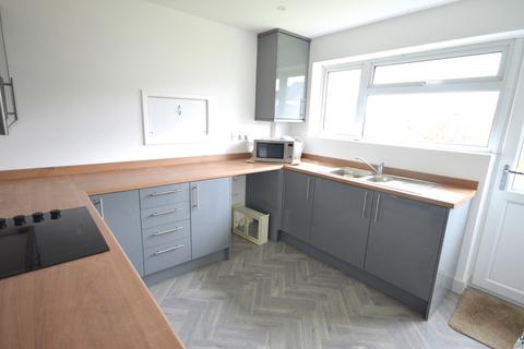 3 bedroom bungalow to rent, Meadow Avenue, FORDINGBRIDGE, SP6