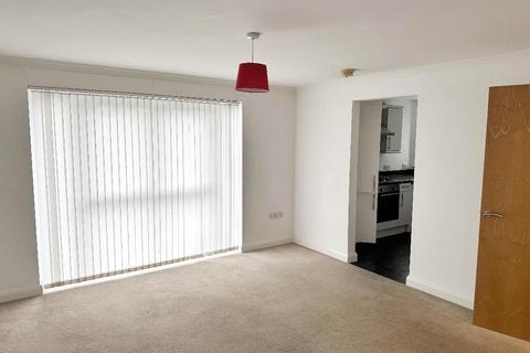 2 bedroom flat to rent, Gladstone Street, SUNDERLAND, SR6