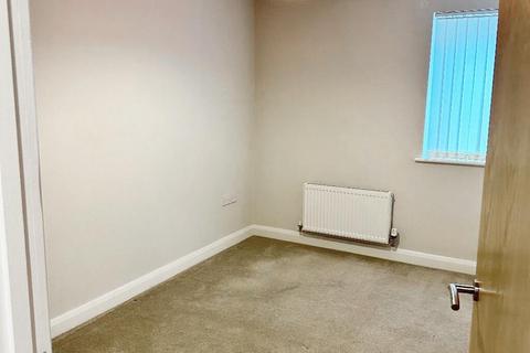 2 bedroom flat to rent, Gladstone Street, SUNDERLAND, SR6