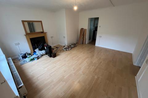 2 bedroom flat to rent, Winchester Road, Southampton, SO16