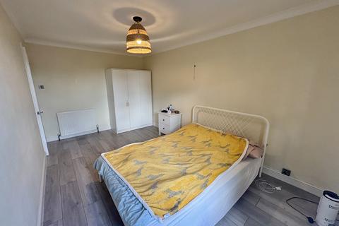 1 bedroom flat to rent, Comb Paddock, Bristol, BS9