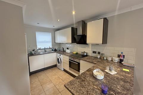 1 bedroom flat to rent, Comb Paddock, Bristol, BS9