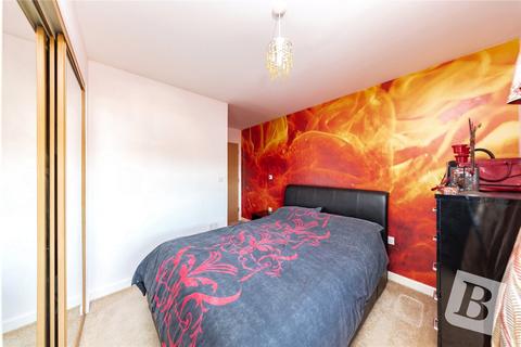 2 bedroom apartment to rent, High Road, Chadwell Heath, RM6