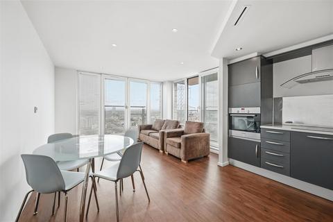 2 bedroom flat for sale, The Oxygen, 18 Western Gateway, Royal Victoria Dock, London, E16