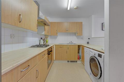 2 bedroom flat for sale, Vickery's Wharf, 87 Stainsby Road, Bow Common, London, E14