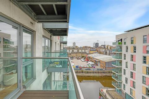 2 bedroom flat for sale, Vickery's Wharf, 87 Stainsby Road, Bow Common, London, E14