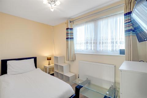 4 bedroom house for sale, Atkinson Road, West Beckton, London, E16