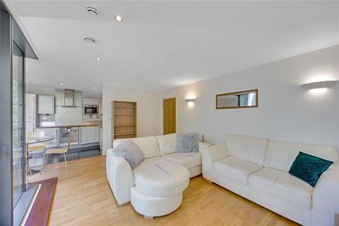 2 bedroom flat for sale, Elektron Tower, 12 Blackwall Way, London, E14