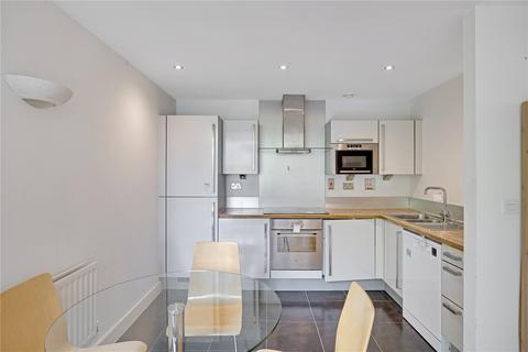 2 bedroom flat for sale, Elektron Tower, 12 Blackwall Way, London, E14