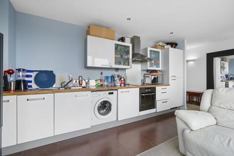 2 bedroom flat for sale, Oceanis Apartments, 19 Seagull Lane, London, E16